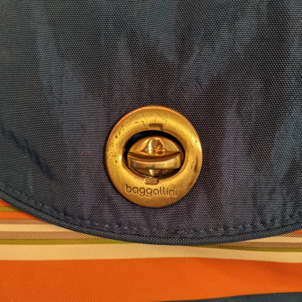 Baggallini Backpack - image 4